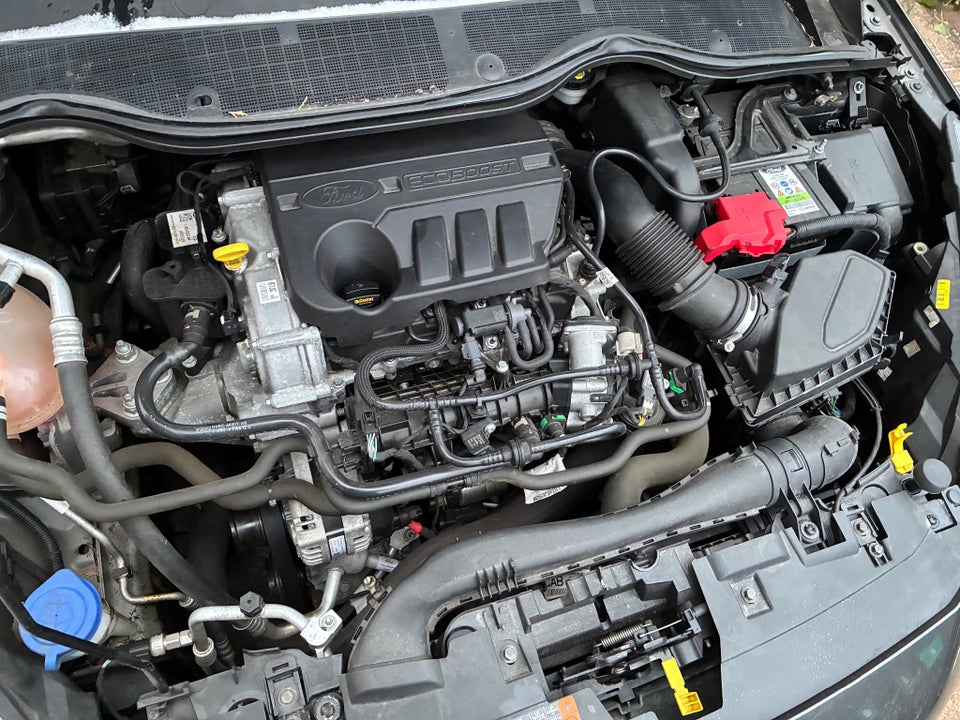 Ford Fiesta 1,0 EcoBoost Titanium X 5d