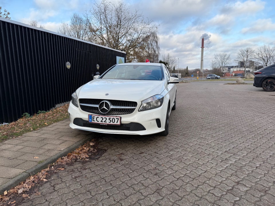 Mercedes A180 d 1,5 Edition 5d