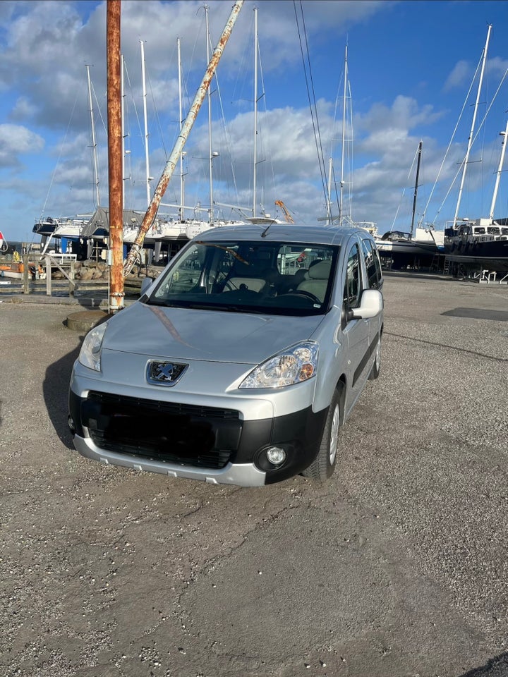 Peugeot Partner Tepee 1,6 HDi Comfort+ 5d