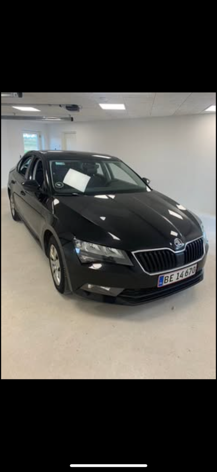 Skoda Superb 1,4 TSi 125 Active 5d