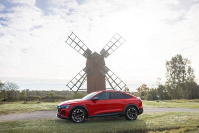 Audi SQ8 e-tron  Sportback quattro 5d