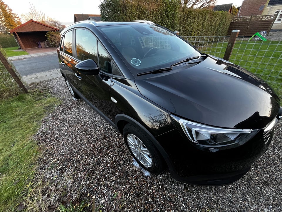 Opel Crossland X 1,2 Excite 5d