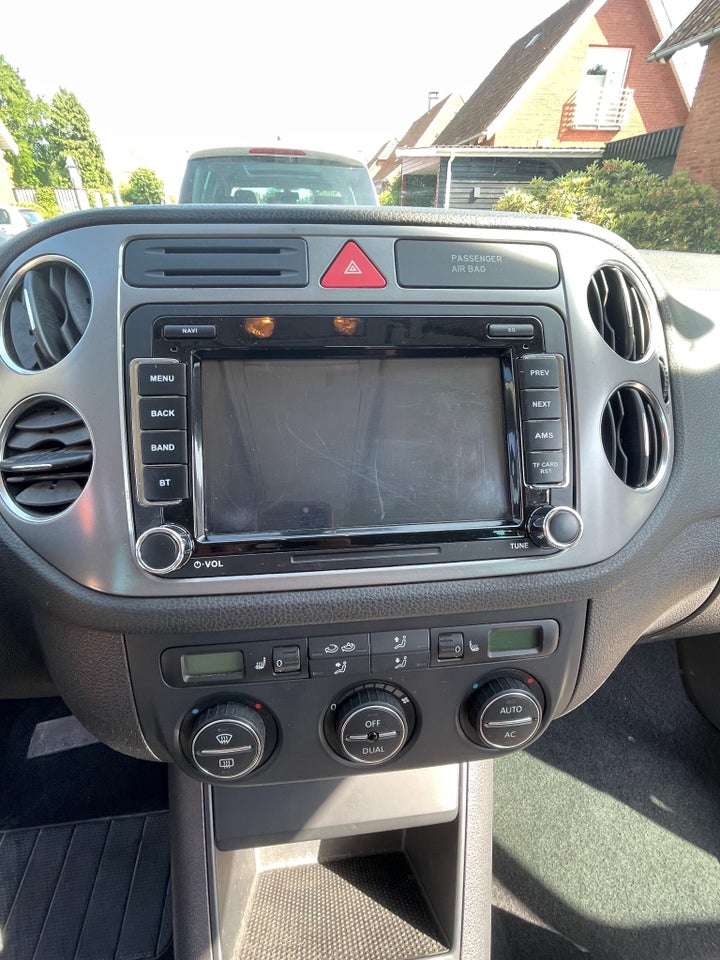 VW Tiguan 2,0 TDi 140 Sport & Style Tiptr. 4Motion Van 5d