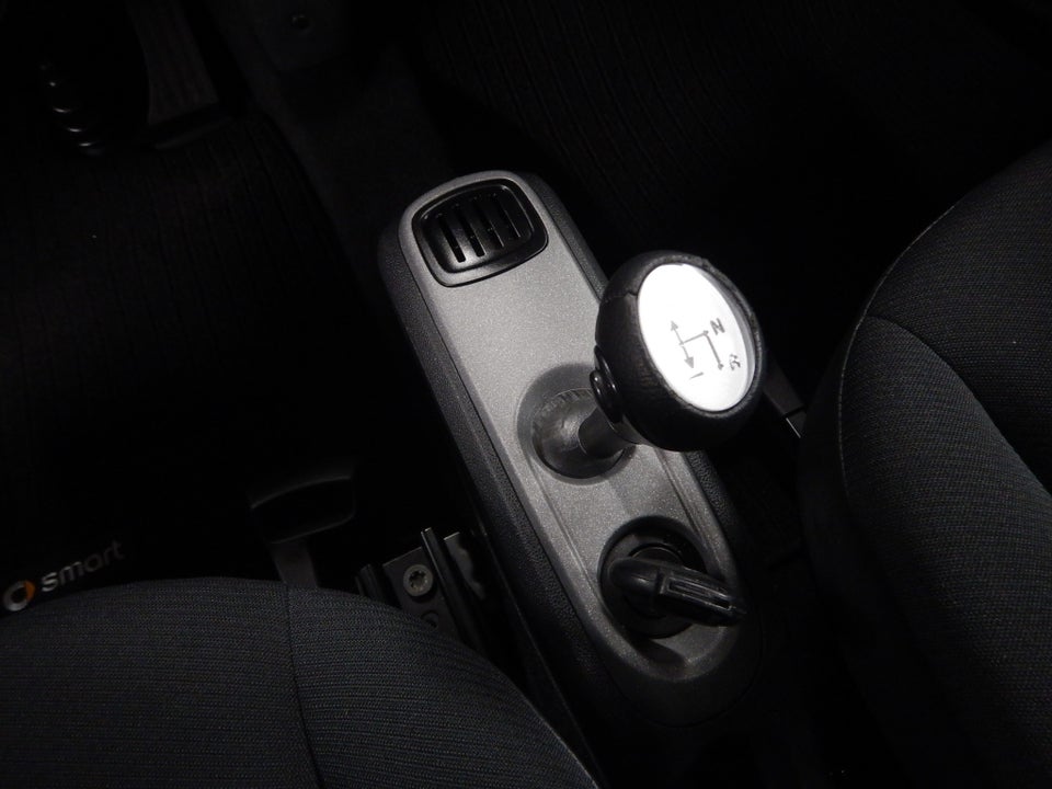 Smart Fortwo Coupé 0,8 CDi Passion aut. 3d