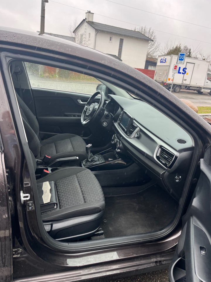 Kia Rio 1,0 T-GDi Advance 5d