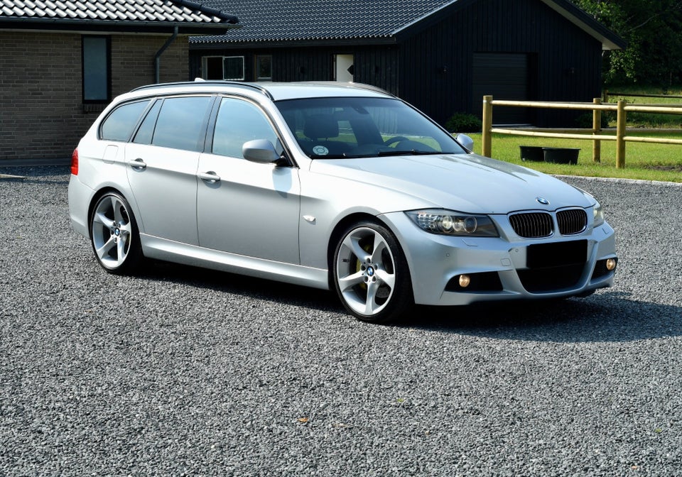 BMW 325i 3,0 Touring Steptr. 5d