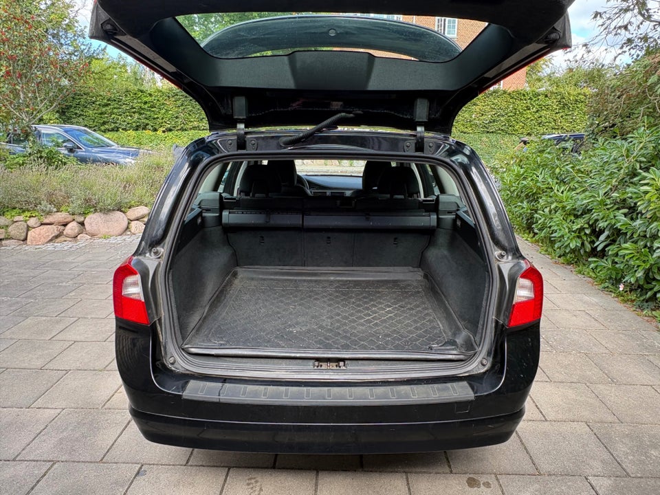 Volvo V70 2,0 D3 163 aut. 5d