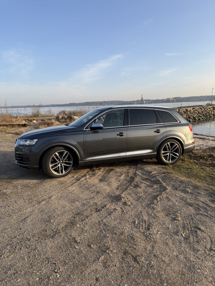 Audi SQ7 4,0 TDi quattro Tiptr. 5d