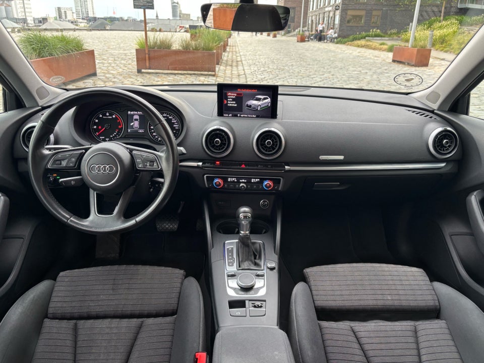 Audi A3 40 TFSi Sport Limited Sportback S-tr. 5d