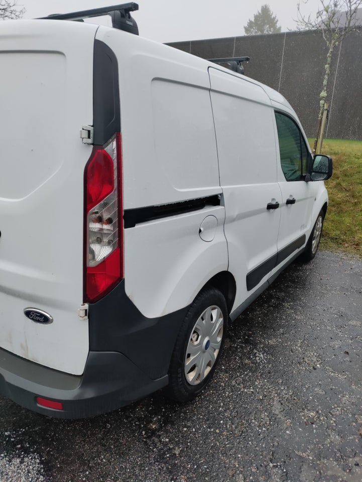 Ford Transit Connect 1,6 TDCi 75 Ambiente kort 5d