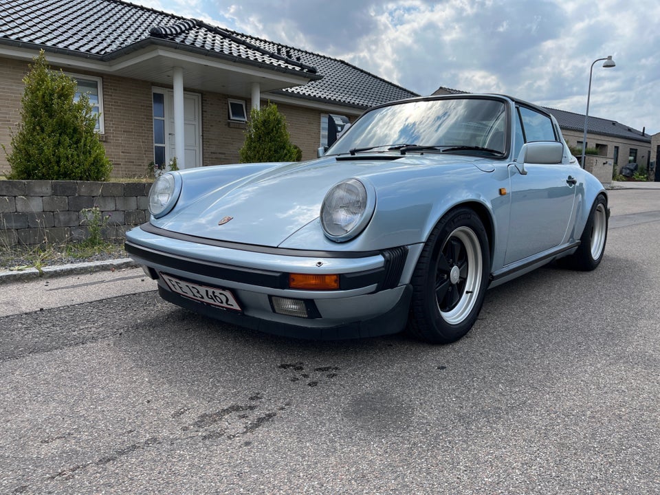Porsche 911 3,2 Targa 2d