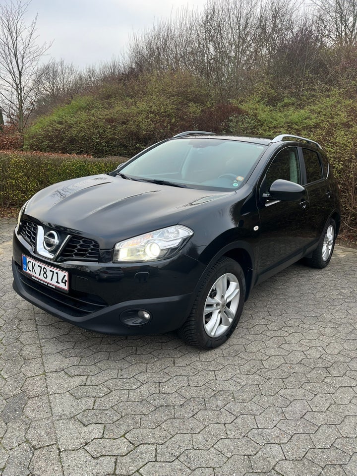 Nissan Qashqai 2,0 Tekna CVT 4WD 5d