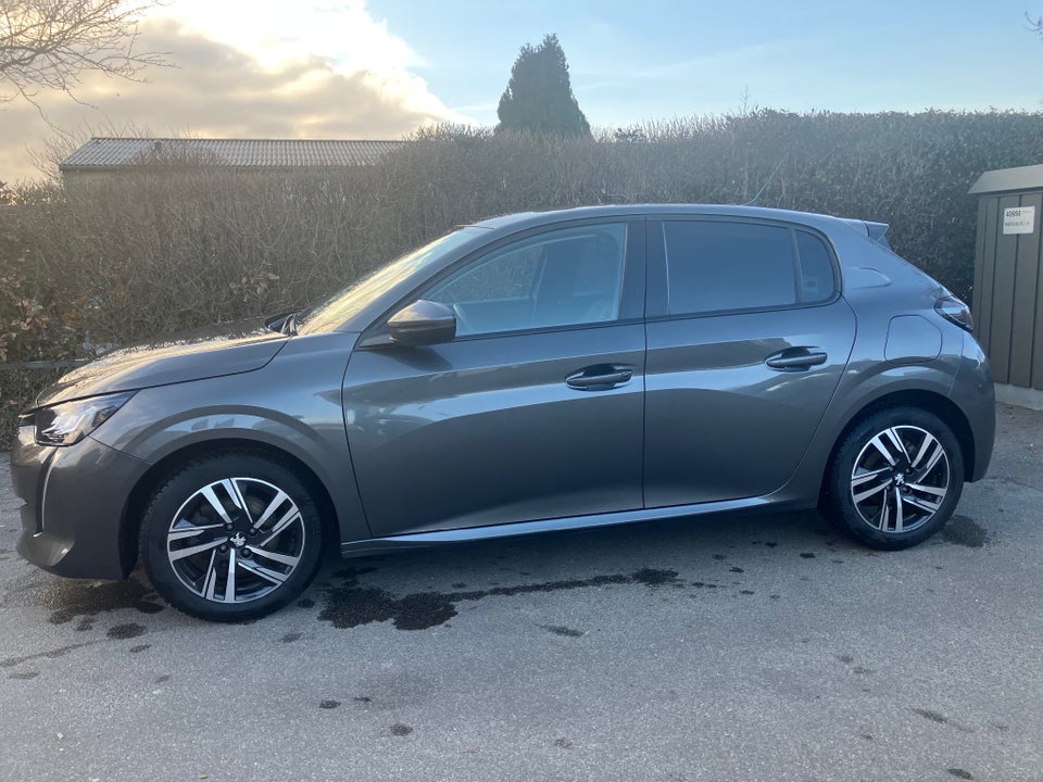 Peugeot 208 1,2 PureTech 100 Allure Comfort 5d