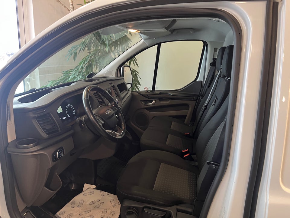 Ford Transit Custom 300L 2,0 TDCi 130 Trend