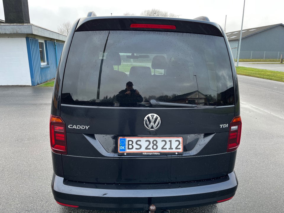 VW Caddy 2,0 TDi 102 Comfortline BMT 4d