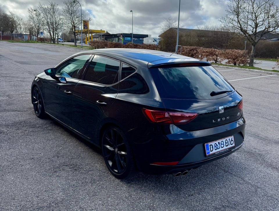 Seat Leon 1,5 TSi 150 FR Black Line+ DSG 5d