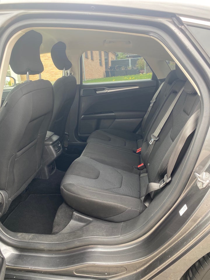 Ford Mondeo 1,5 SCTi 160 Titanium 5d