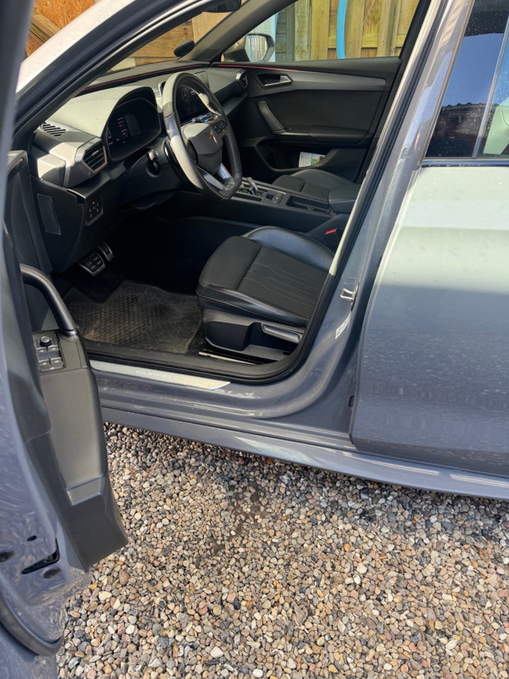 Cupra Leon 1,5 eTSi High Sportstourer DSG 5d