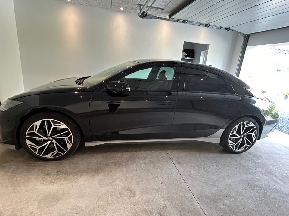 Hyundai Ioniq 6 77 Ultimate AWD 4d