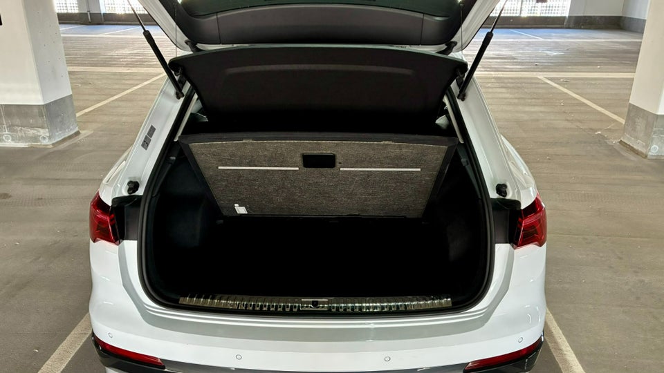 Audi Q3 35 TFSi Advanced Prestige 5d