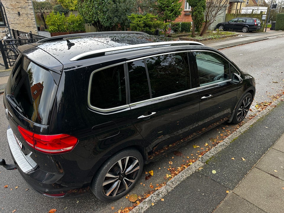 VW Touran 2,0 TDi 190 Highline DSG 7prs 5d