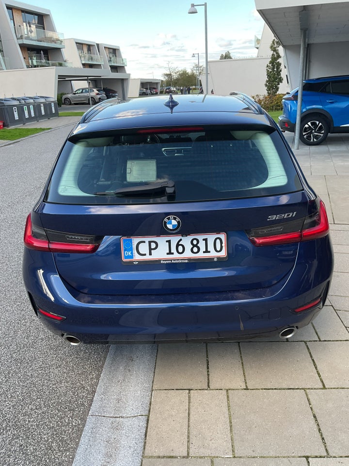 BMW 320i 2,0 Touring Sport Line aut. 5d