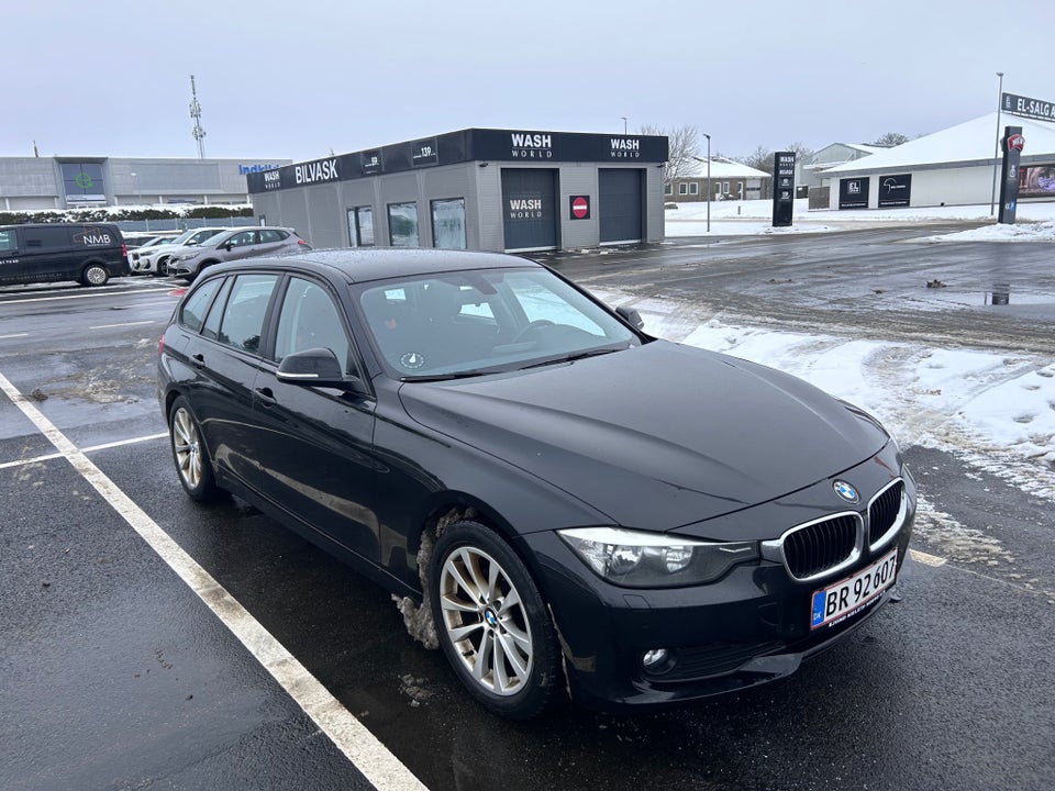 BMW 320d 2,0 Touring M Performance aut. 5d