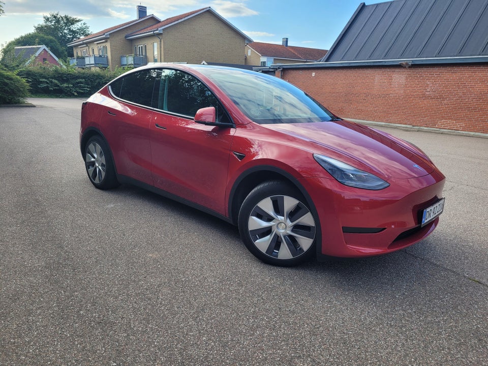 Tesla Model Y RWD 5d