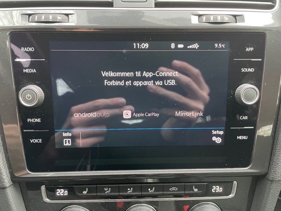 VW Golf VII 1,5 TSi 130 Comfortline Connect 5d