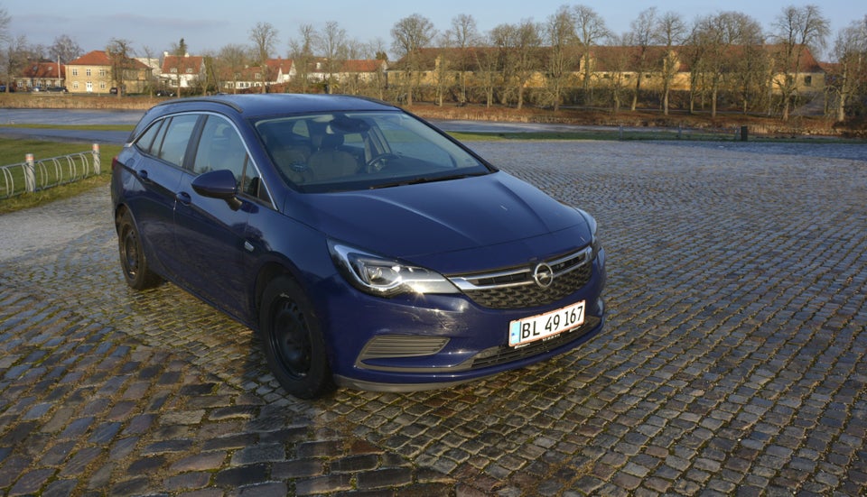 Opel Astra 1,0 T 105 Enjoy Sports Tourer 5d