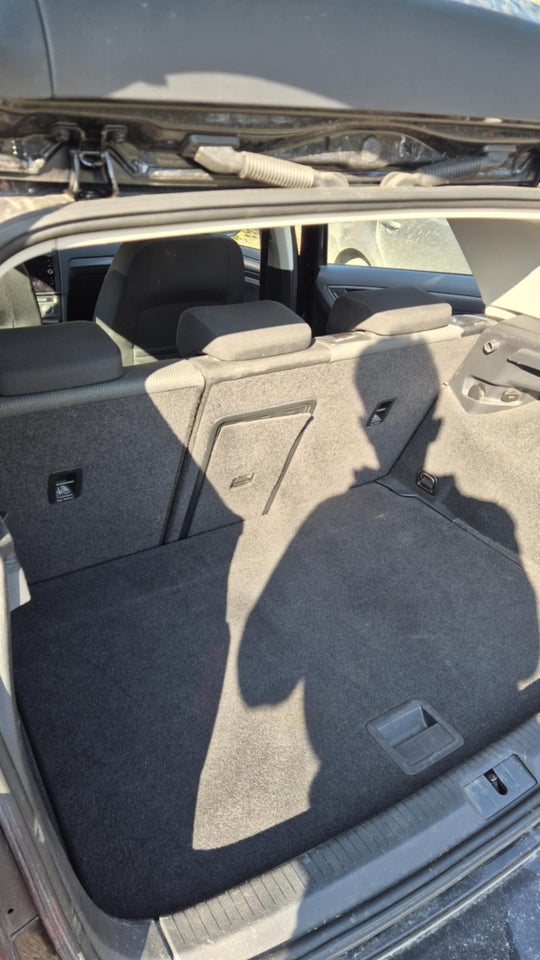 VW Golf VII 1,5 TSi 130 Comfortline 5d