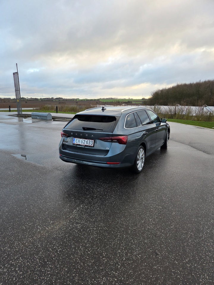 Skoda Octavia 1,4 TSi iV Plus Combi DSG 5d