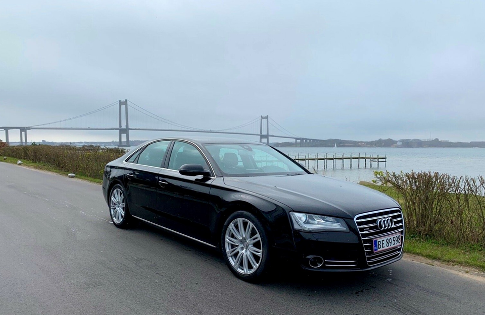 Audi A8 4,2 FSi quattro Tiptr. 4d