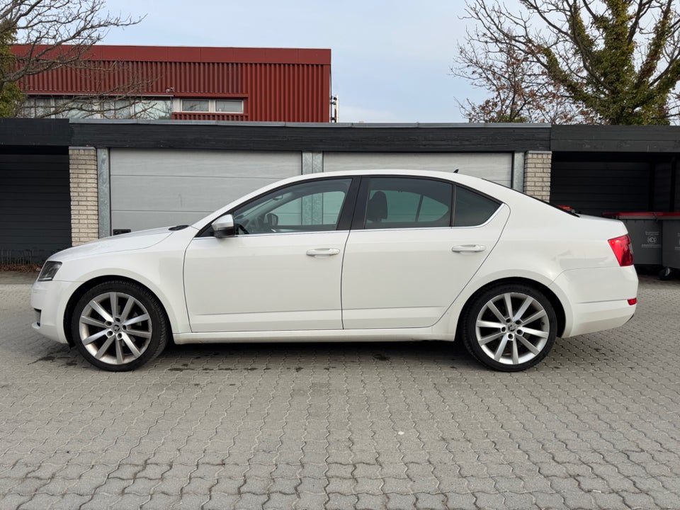 Skoda Octavia 1,4 TSi 150 Ambition DSG 5d
