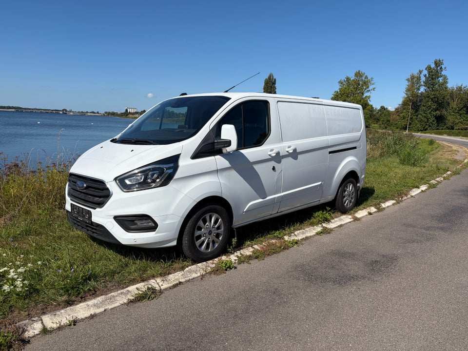 Ford Transit Custom 300 L1 2,0 TDCi 170 Limited aut.