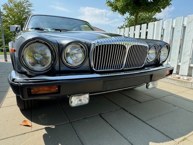 Jaguar XJ12 5,3 aut. 4d