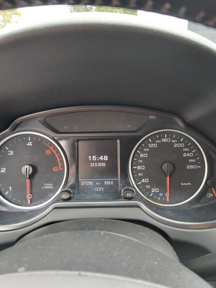 Audi Q5 3,0 TDi 240 quattro S-tr. 5d
