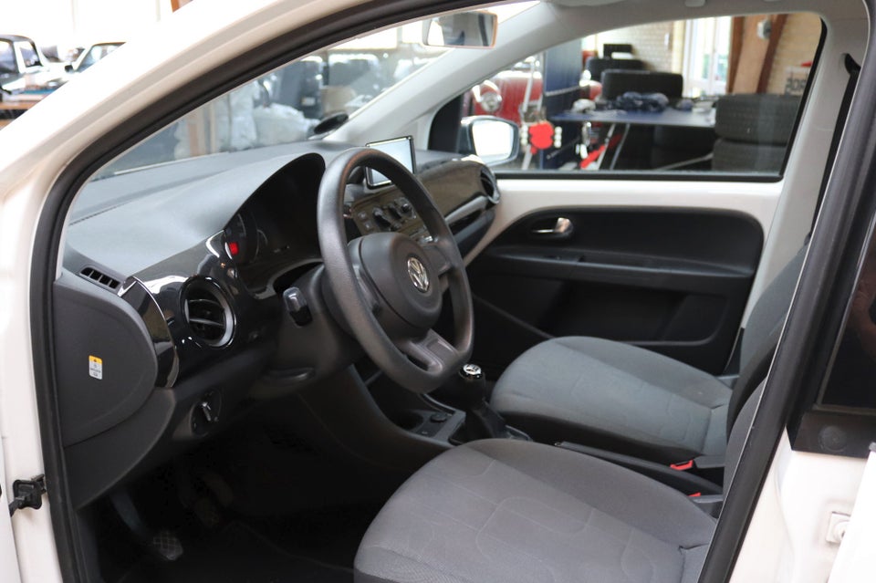 VW Up! 1,0 60 Move Up! BMT 5d