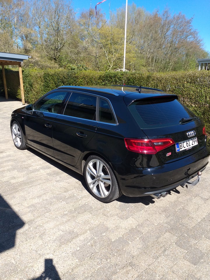 Audi A3 2,0 TDi 150 S-line Sportback S-tr. 5d