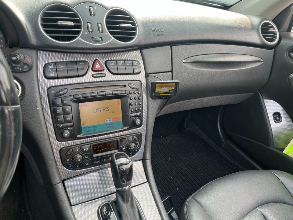 Mercedes CLK320 3,2 Avantgarde aut. 2d