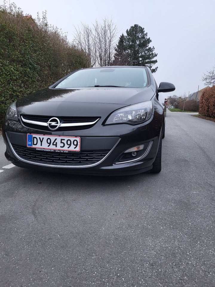 Opel Astra 1,7 CDTi 130 Sport eco 5d