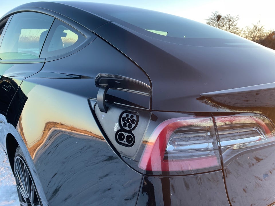 Tesla Model 3 Performance AWD 4d