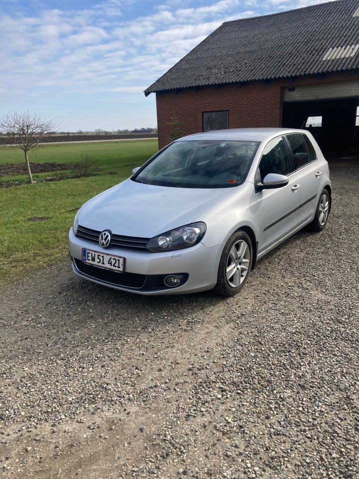 VW Golf VI 1,6 TDi 105 Comfortline BMT 3d