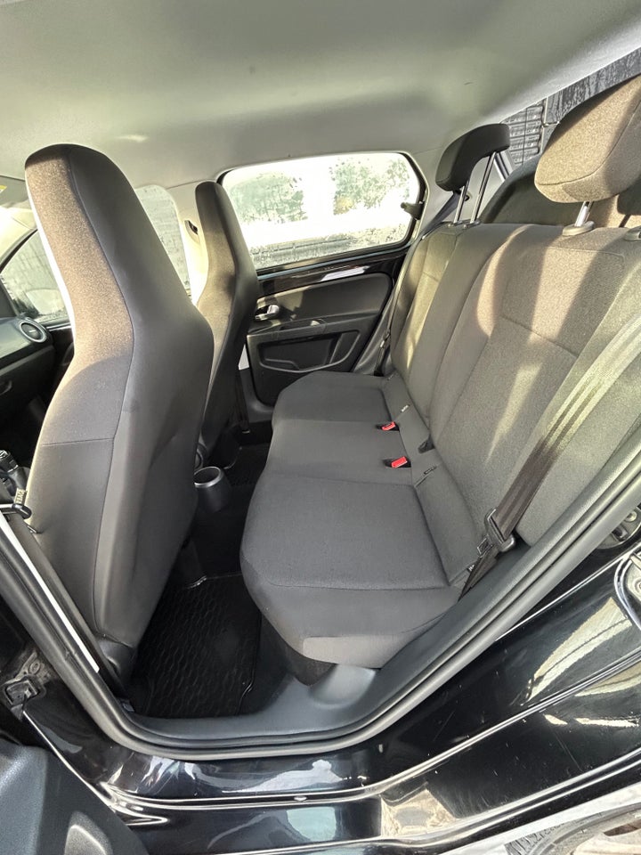 VW Up! 1,0 MPi 60 Move Up! BMT 5d