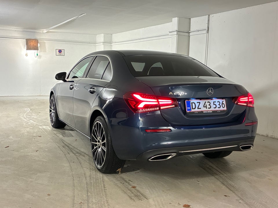 Mercedes A250 e 1,3 Progressive Line aut. 4d