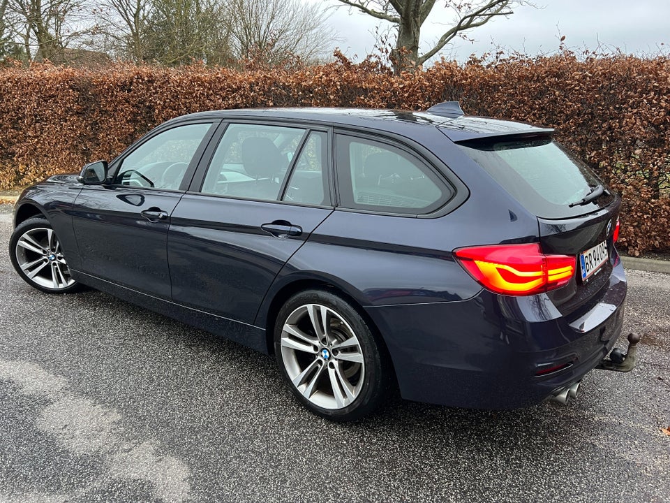 BMW 320d 2,0 Touring Advantage aut. 5d