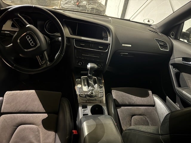 Audi A5 3,0 TDi 245 Cabriolet quattro S-tr. 2d