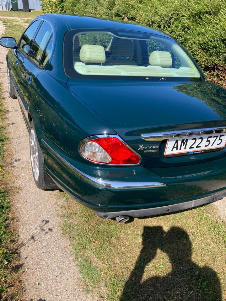 Jaguar X-type 3,0 Deluxe aut. 4d