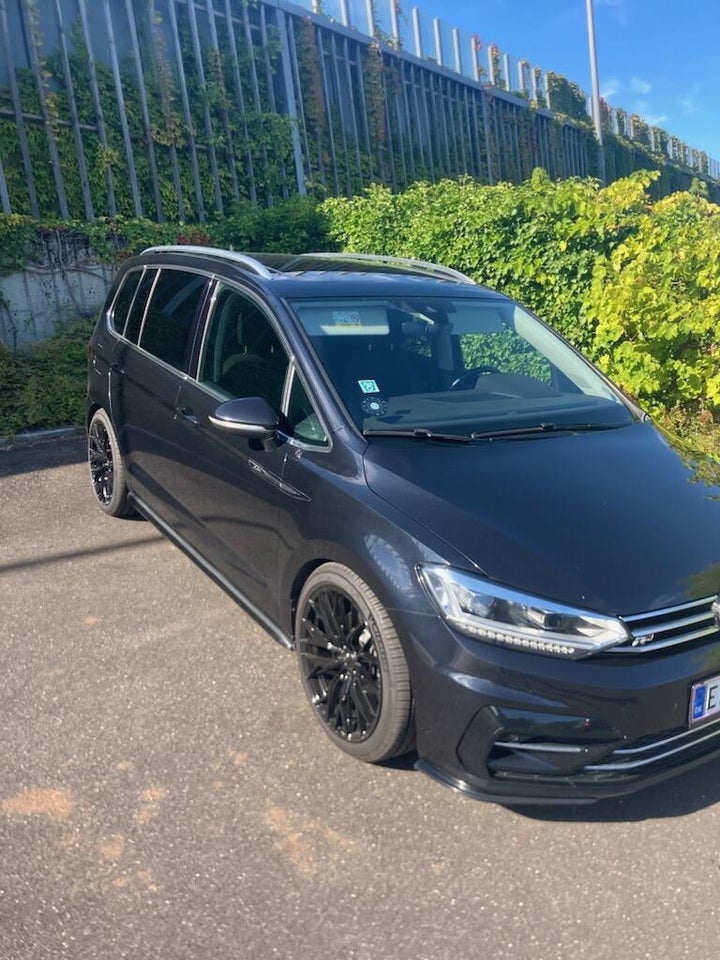 VW Touran 2,0 TDi 190 R-line DSG 7prs 5d