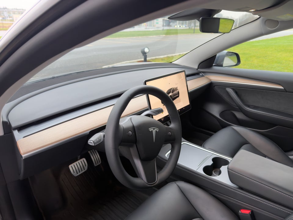 Tesla Model 3 Performance AWD 4d